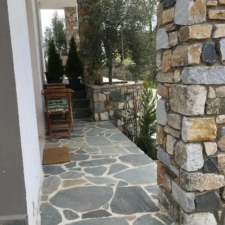 Joges Apartment Krinidhes